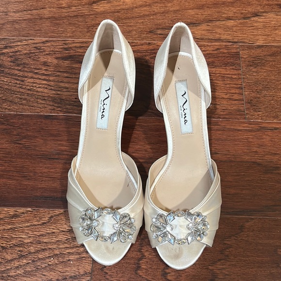 Nina Charisa Open-Toe Heel - Picture 2 of 6